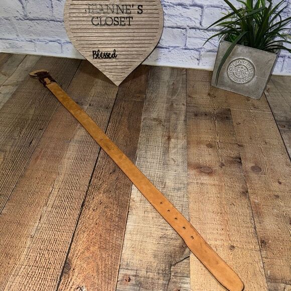 Harold’s Italian Alligator Embossed Brown Leather Belt Size small - Picture 7 of 12